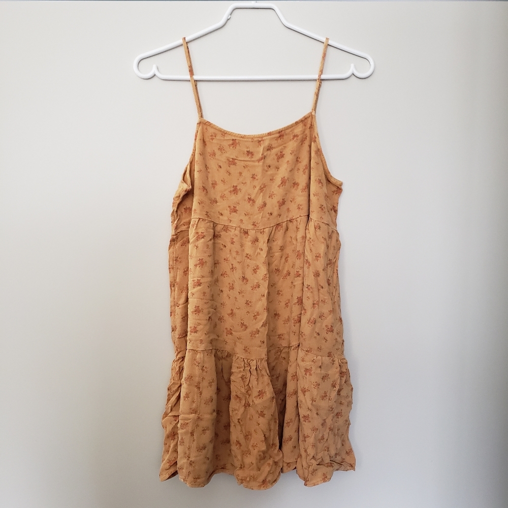 American Eagle Size M Orange/Yellow Floral Babydoll Dress
